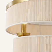 Detail | Cigogne satin brass rim and chain detail