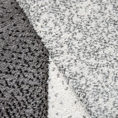 Modern Geometric Area Rug in Polypropylene, 7 ft 10 in x 10 ft 10 in