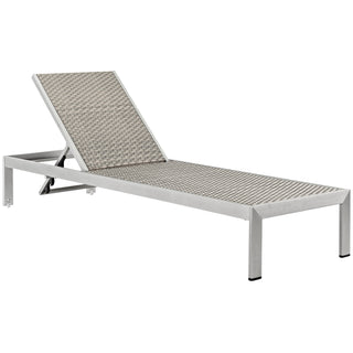 Outdoor Chaise Lounge, Aluminum Frame in Silver with Gray Rattan Weave