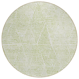 Round Area Rug, 8 Ft in Aloe with Diamond Pattern