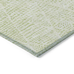 Round Area Rug, 8 Ft in Aloe with Diamond Pattern