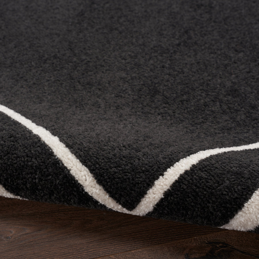 Close up | the pile and finished edge, up close