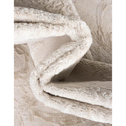 Close up | the pile and finished edge, up close