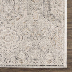 Close up | the pile, motif and finished edge, up close