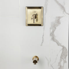 Tub Faucet, Manhattan, Single Handle Pressure Balanced in Antique Brass