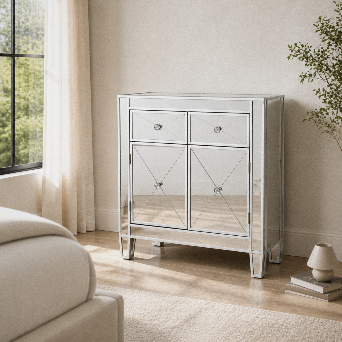 Varnholt Argir Mirrored Cabinet