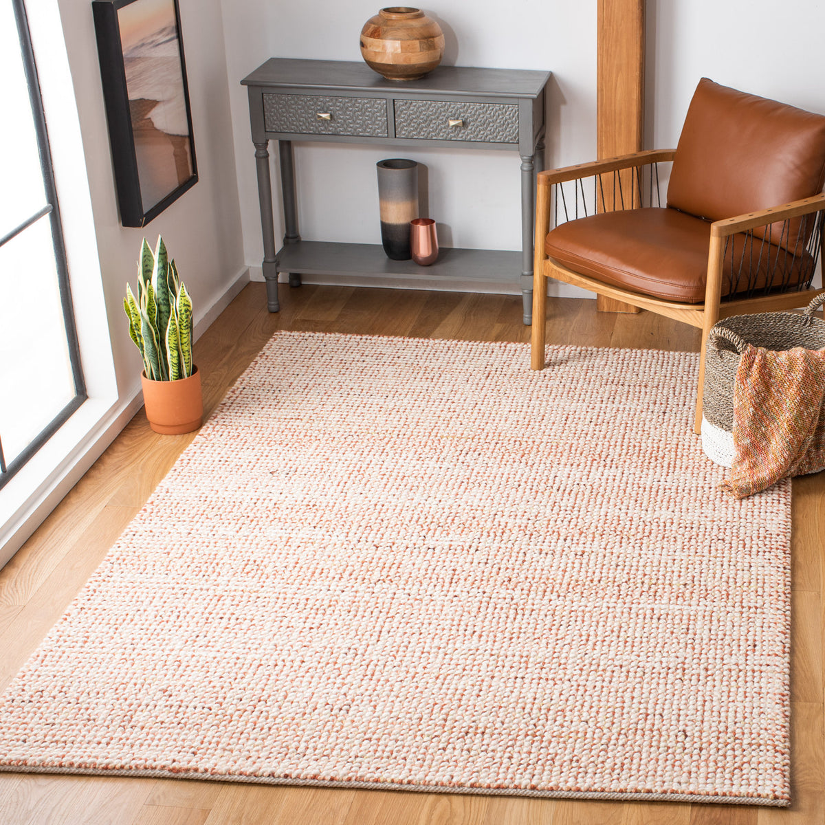 Wool Area Rug, 8 x 10 ft in Ivory and Rust