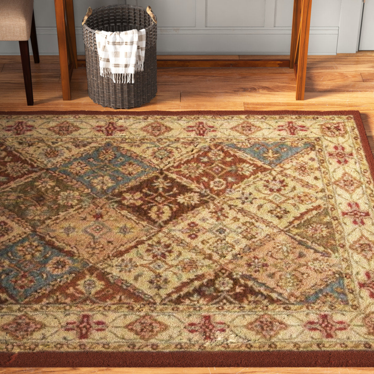 Wool Area Rug, 9 ft 6 in x 13 ft 6 with Beige, Blue, and Red