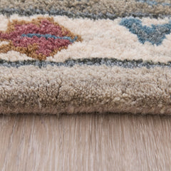 Wool Area Rug in 8 ft x 10 ft Rectangle