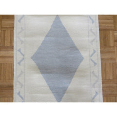 Wool Runner Rug, 2 ft 7 in x 12 ft 4 in, Ivory